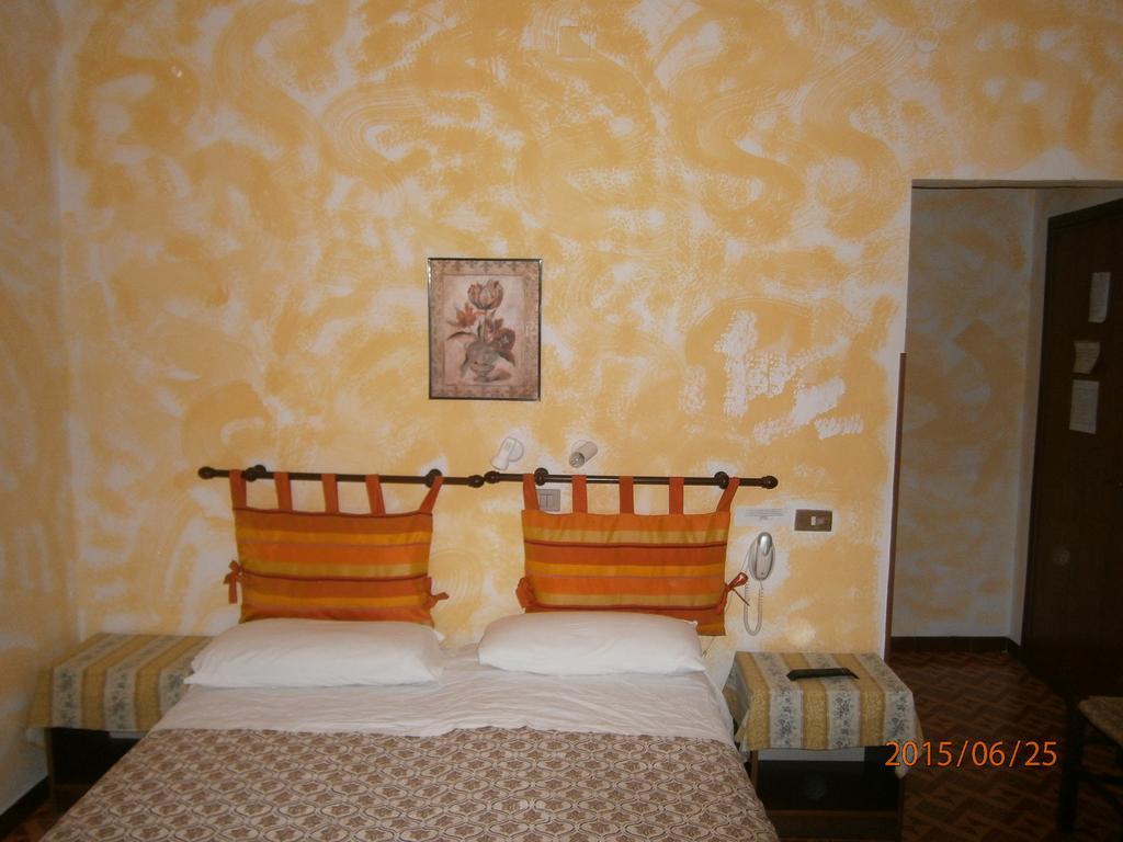 Albergo Il Cantuccio Bolano Номер фото