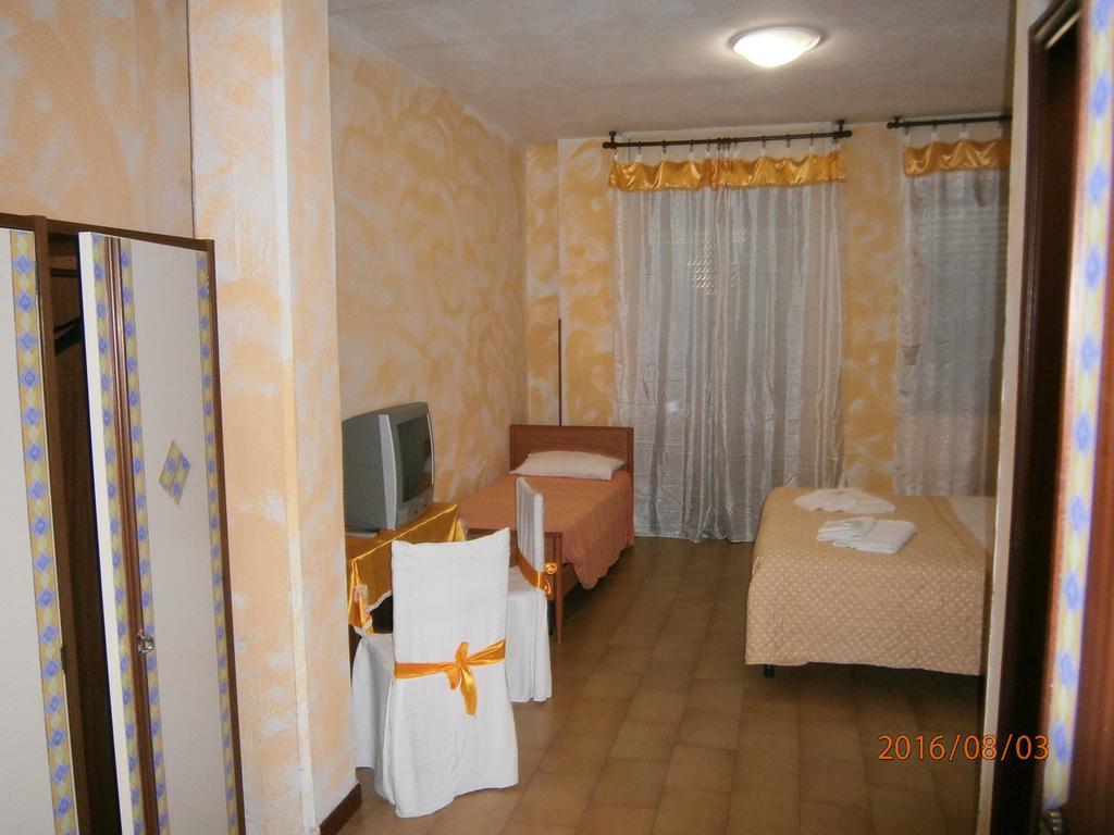 Albergo Il Cantuccio Bolano Экстерьер фото